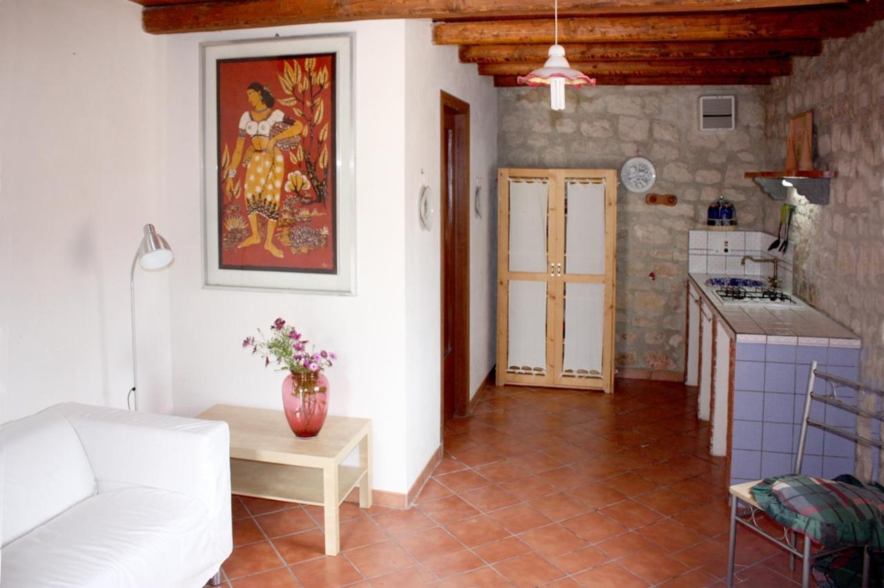 B&B Etico La Casa Di Toti Modica Exterior photo